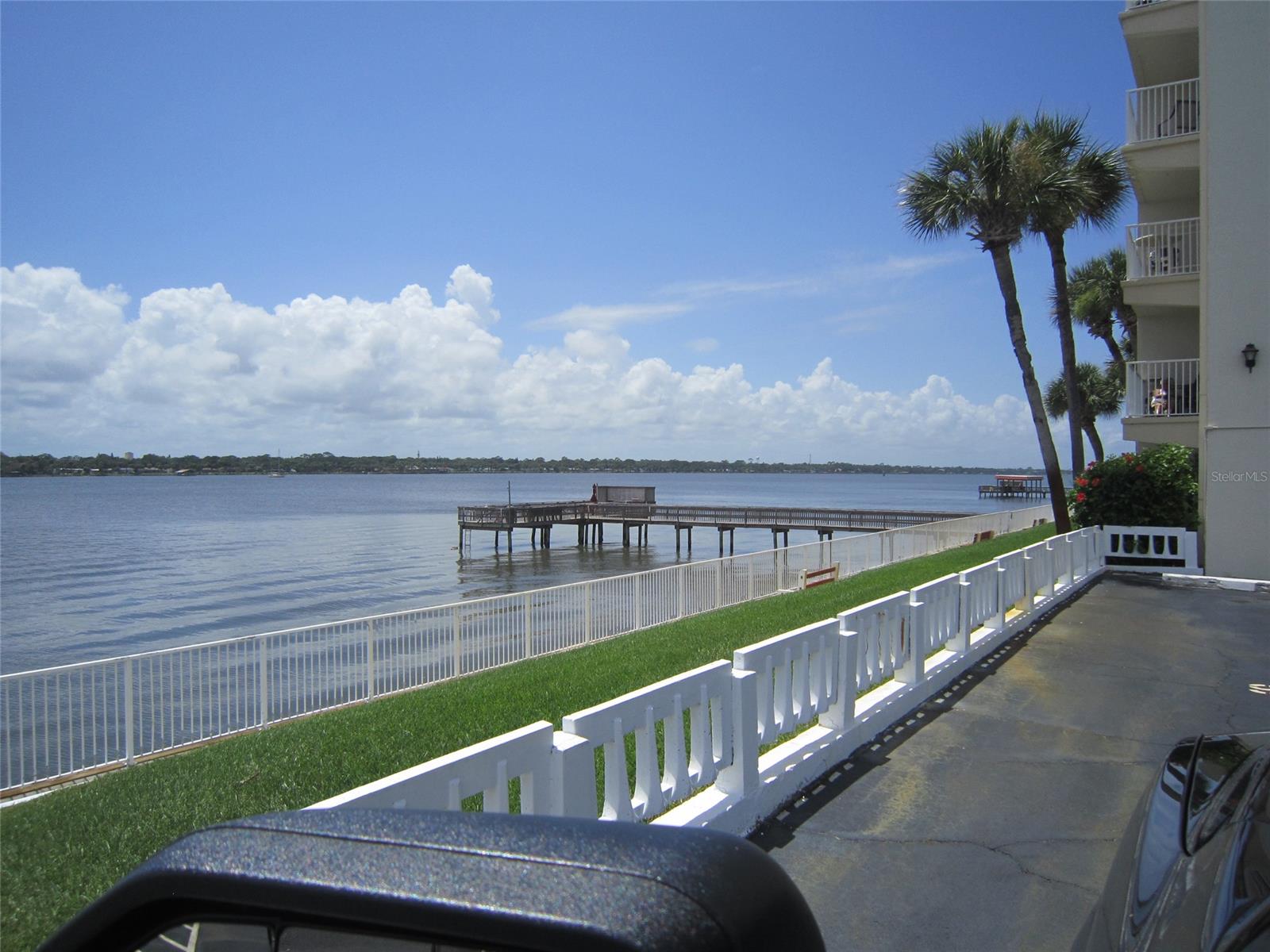 Riverside Condo - Residential