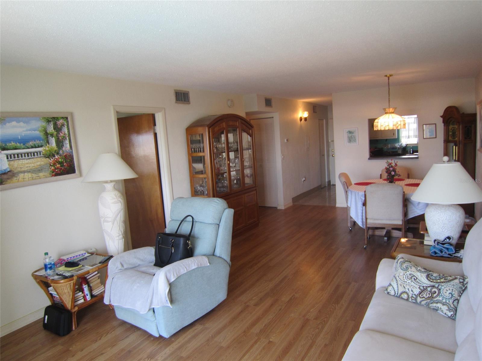 Riverside Condo - Residential