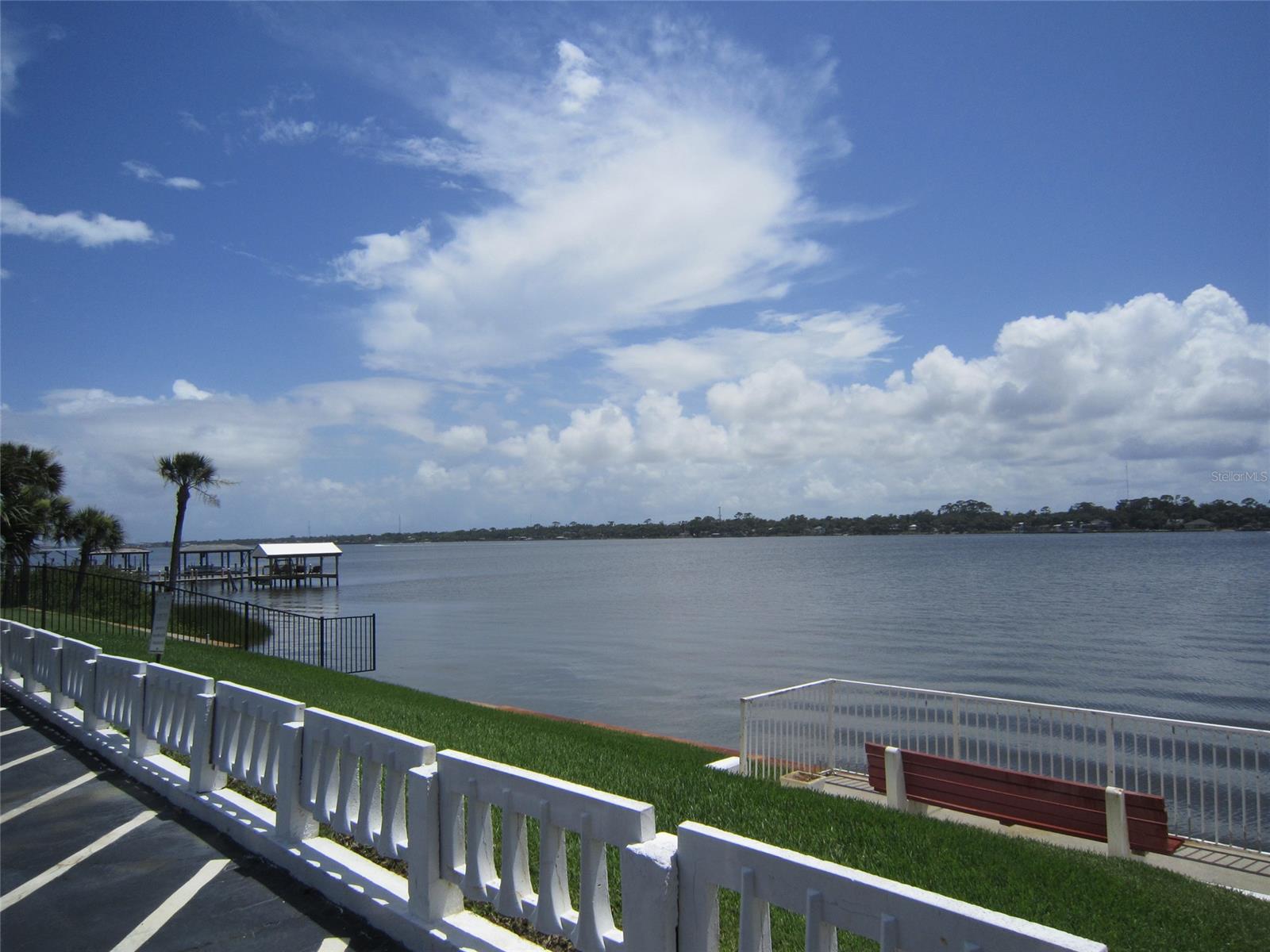 Riverside Condo - Residential