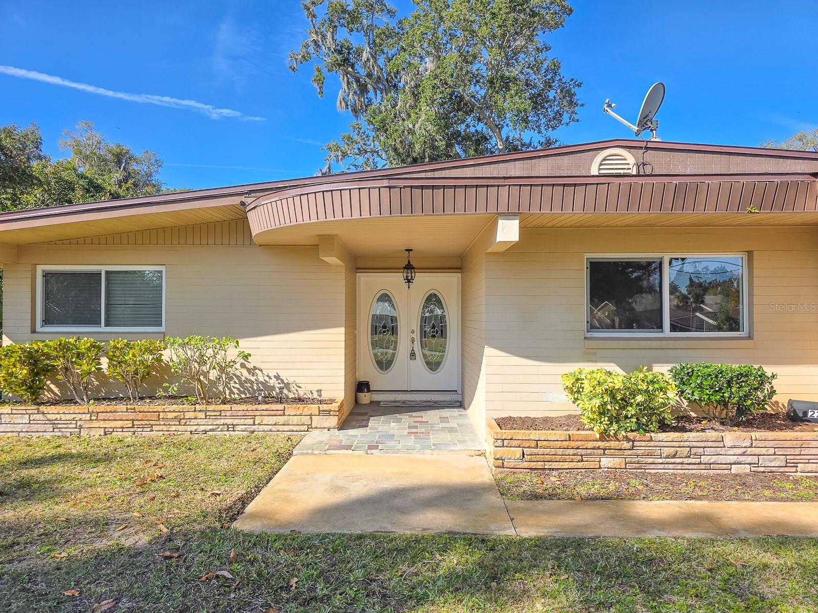 22 N ST ANDREWS DRIVE