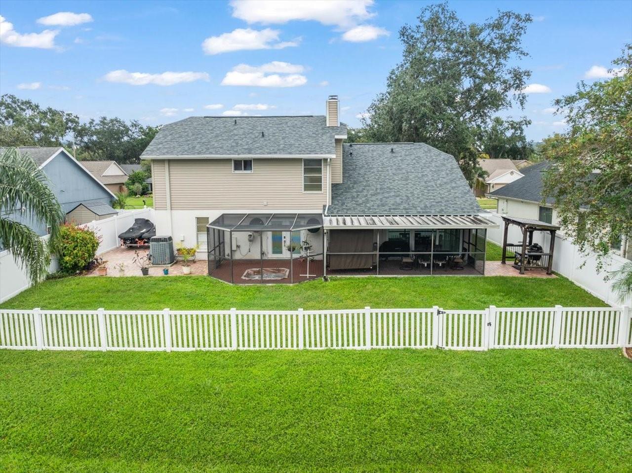 EAGLEBROOK - Residential