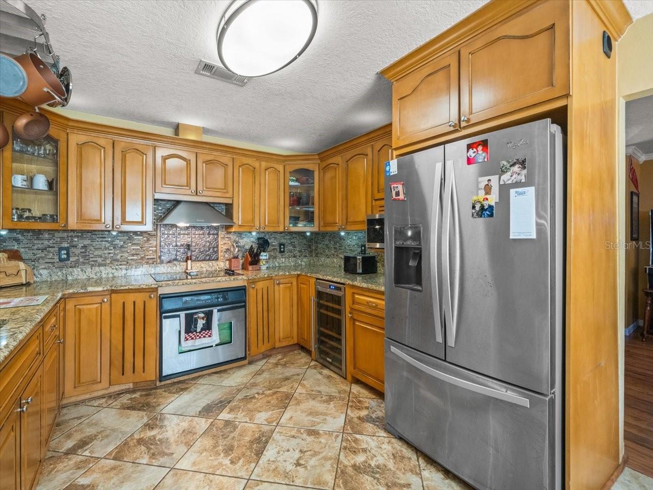 EAGLEBROOK - Residential