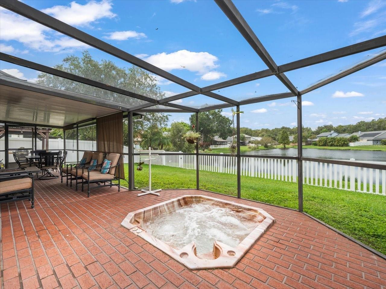 EAGLEBROOK - Residential