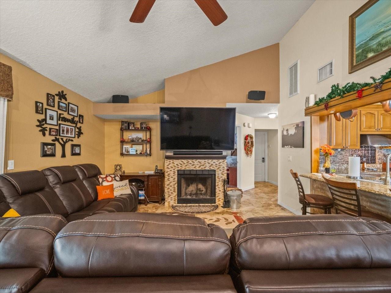 EAGLEBROOK - Residential