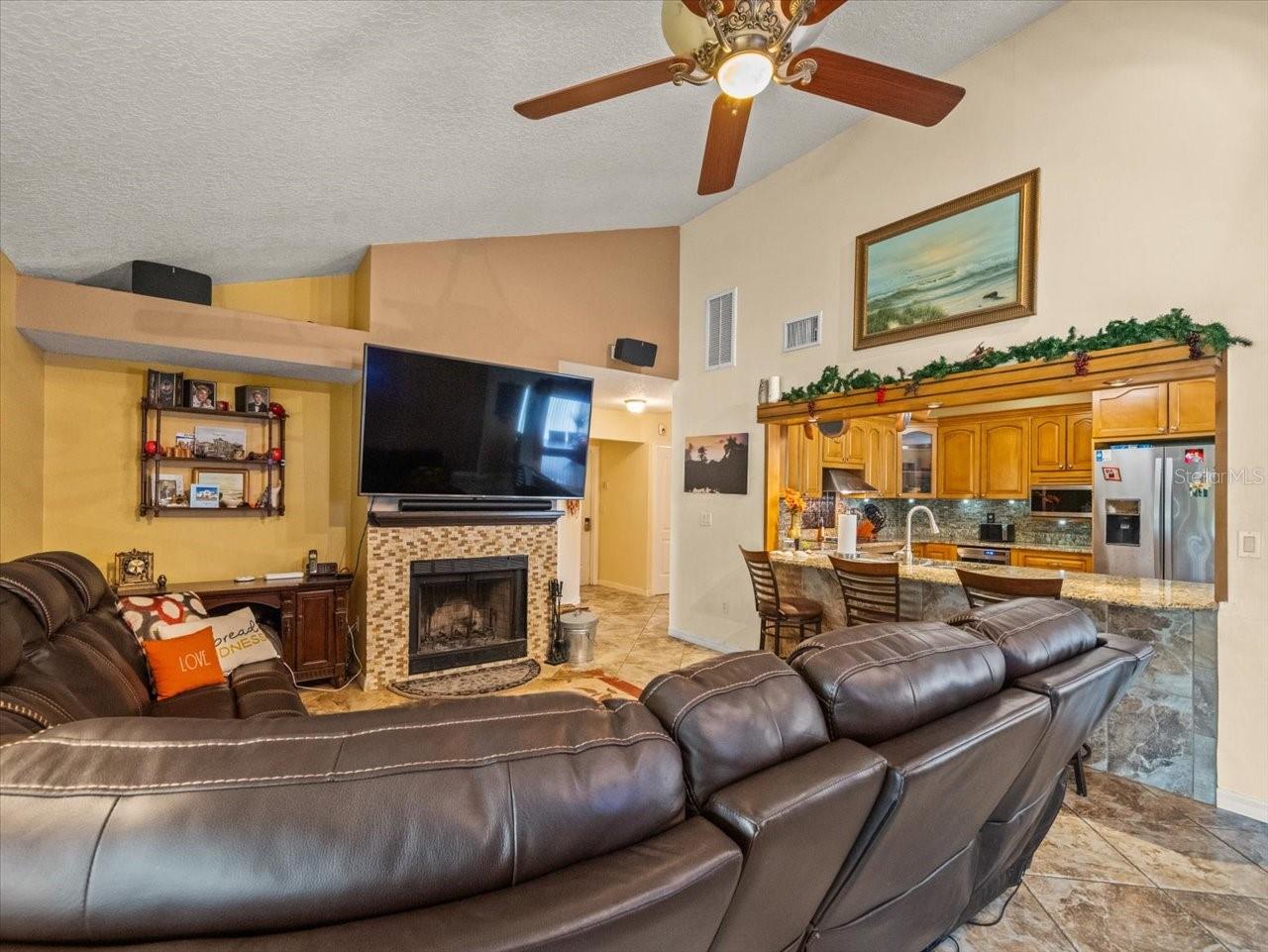 EAGLEBROOK - Residential