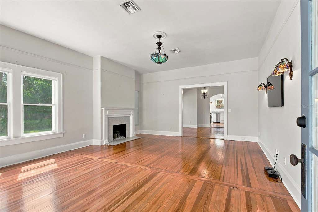 Photo of 929 Vistabula Street, Lakeland, FL 33801 (MLS # L4964499)
