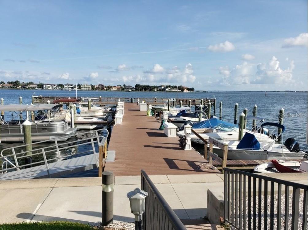 BAYWAY ISLES POINT BRITTANY THREE - Residential