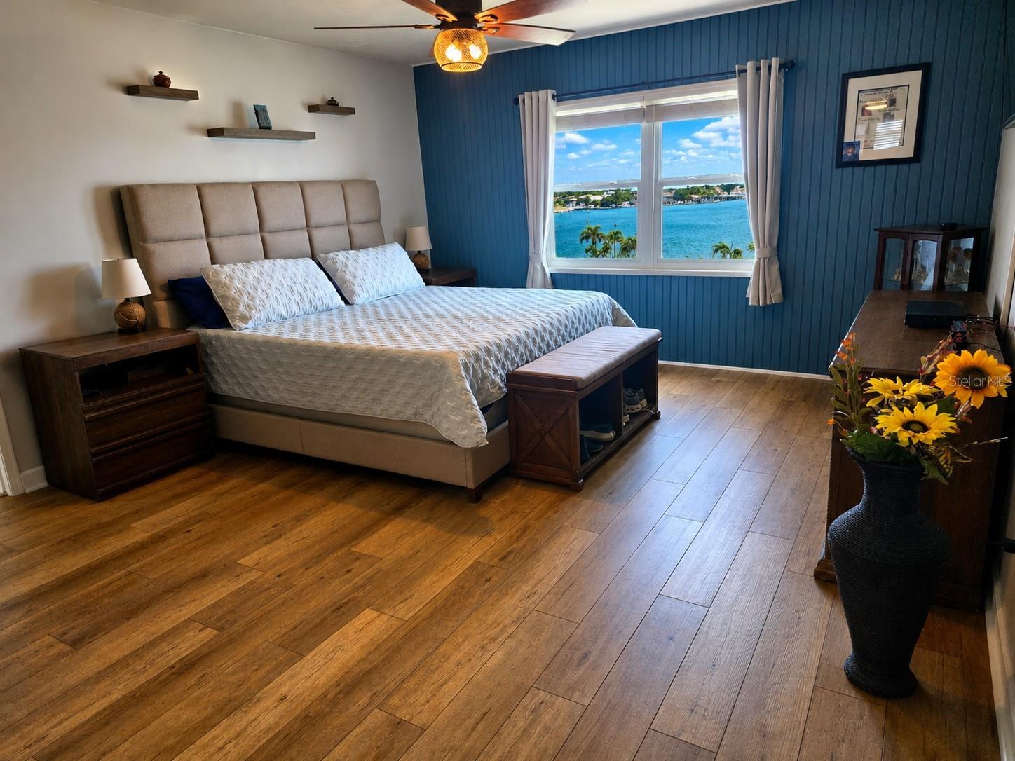 BAYWAY ISLES POINT BRITTANY THREE - Residential