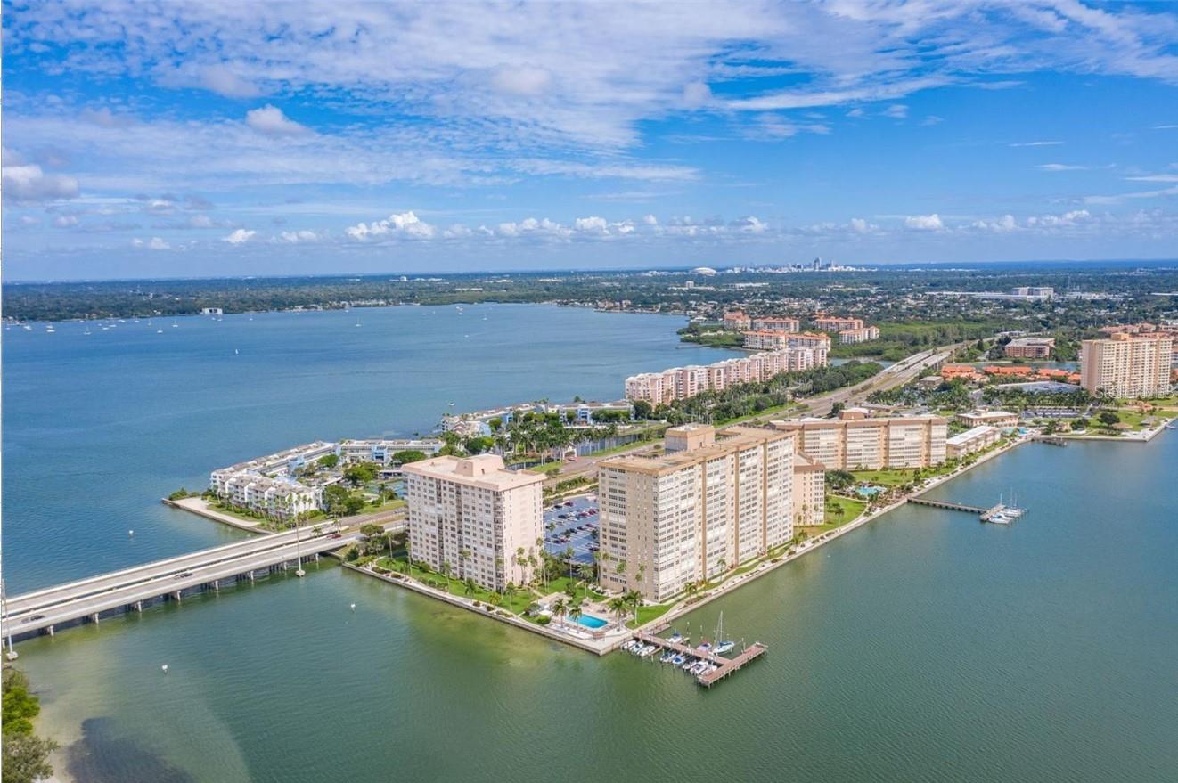 BAYWAY ISLES POINT BRITTANY THREE - Residential