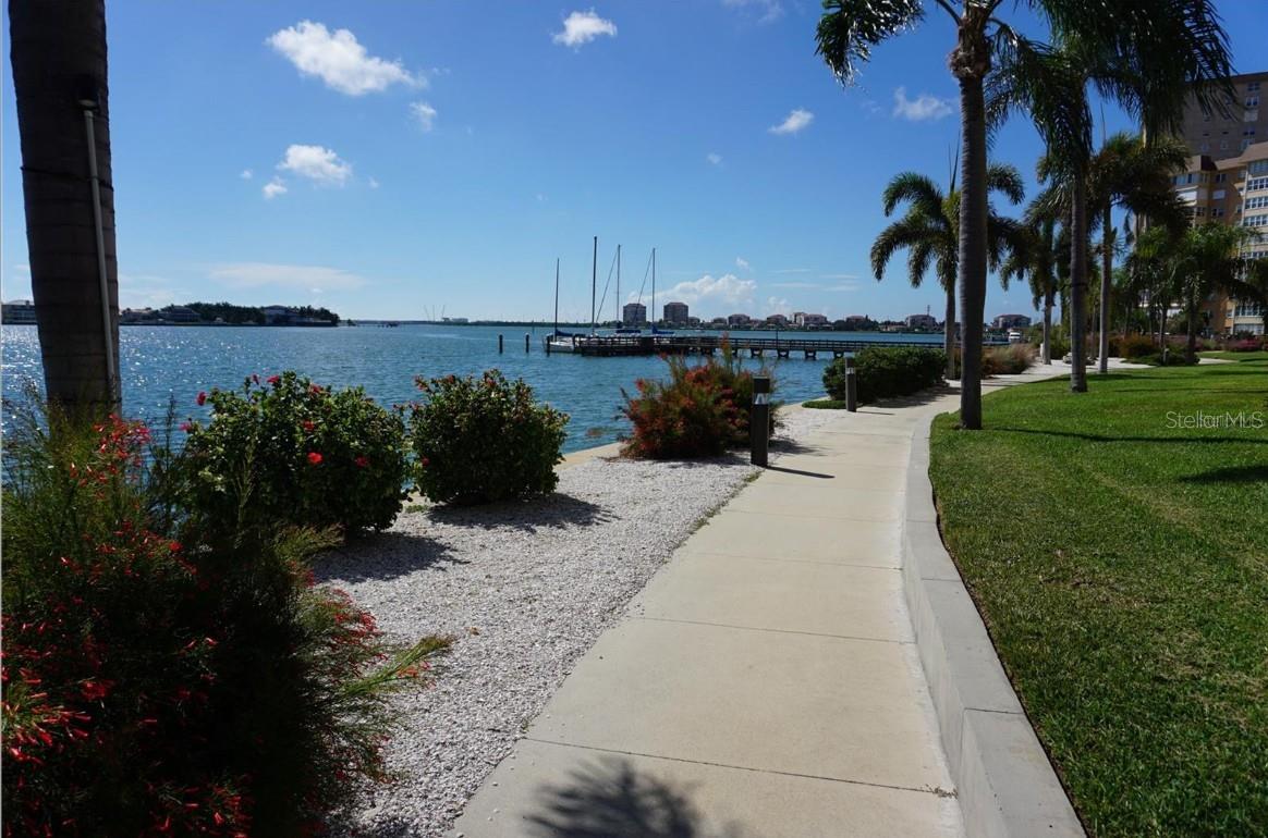 BAYWAY ISLES POINT BRITTANY THREE - Residential