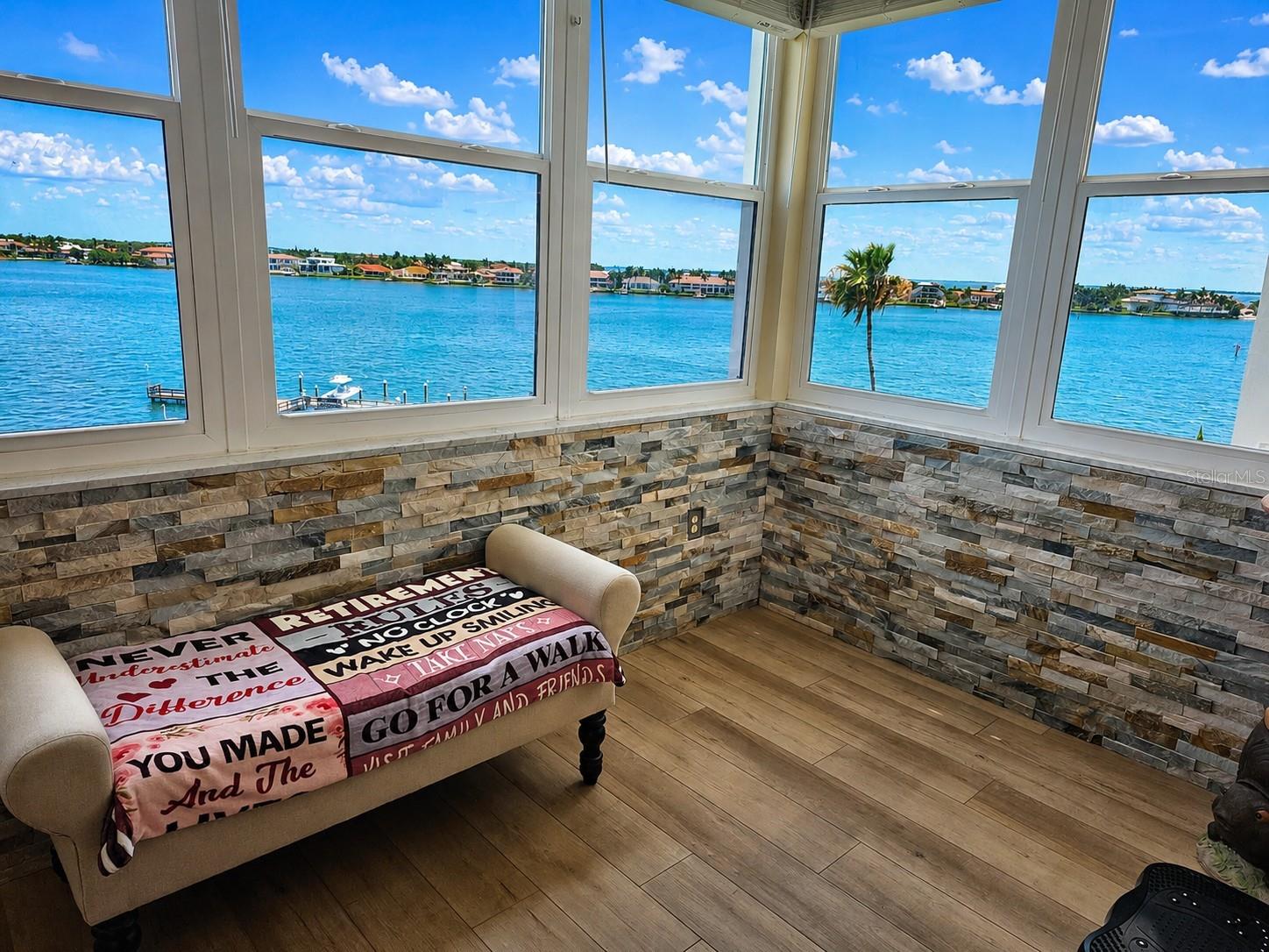 BAYWAY ISLES POINT BRITTANY THREE - Residential