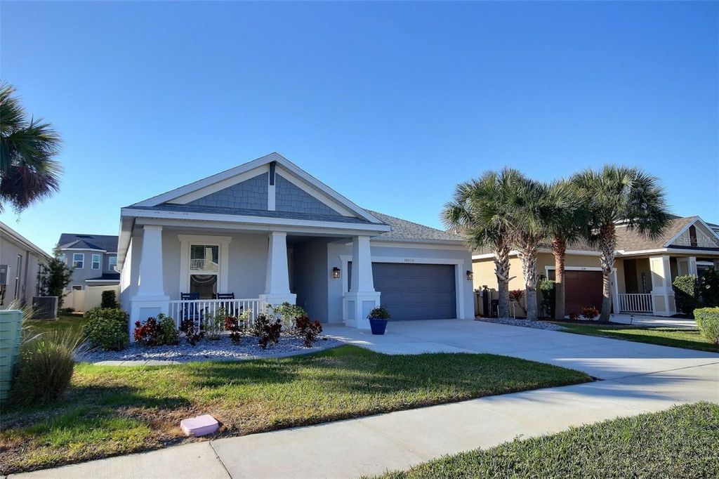 Photo of 10550 Piedra Dr, Palmetto, FL 34221 (MLS # A4680879)