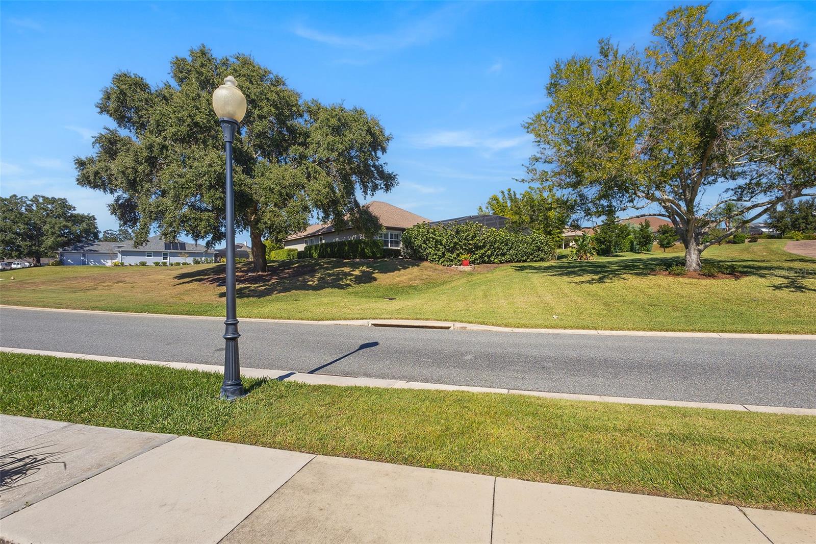 HARBOR HILLS - Residential