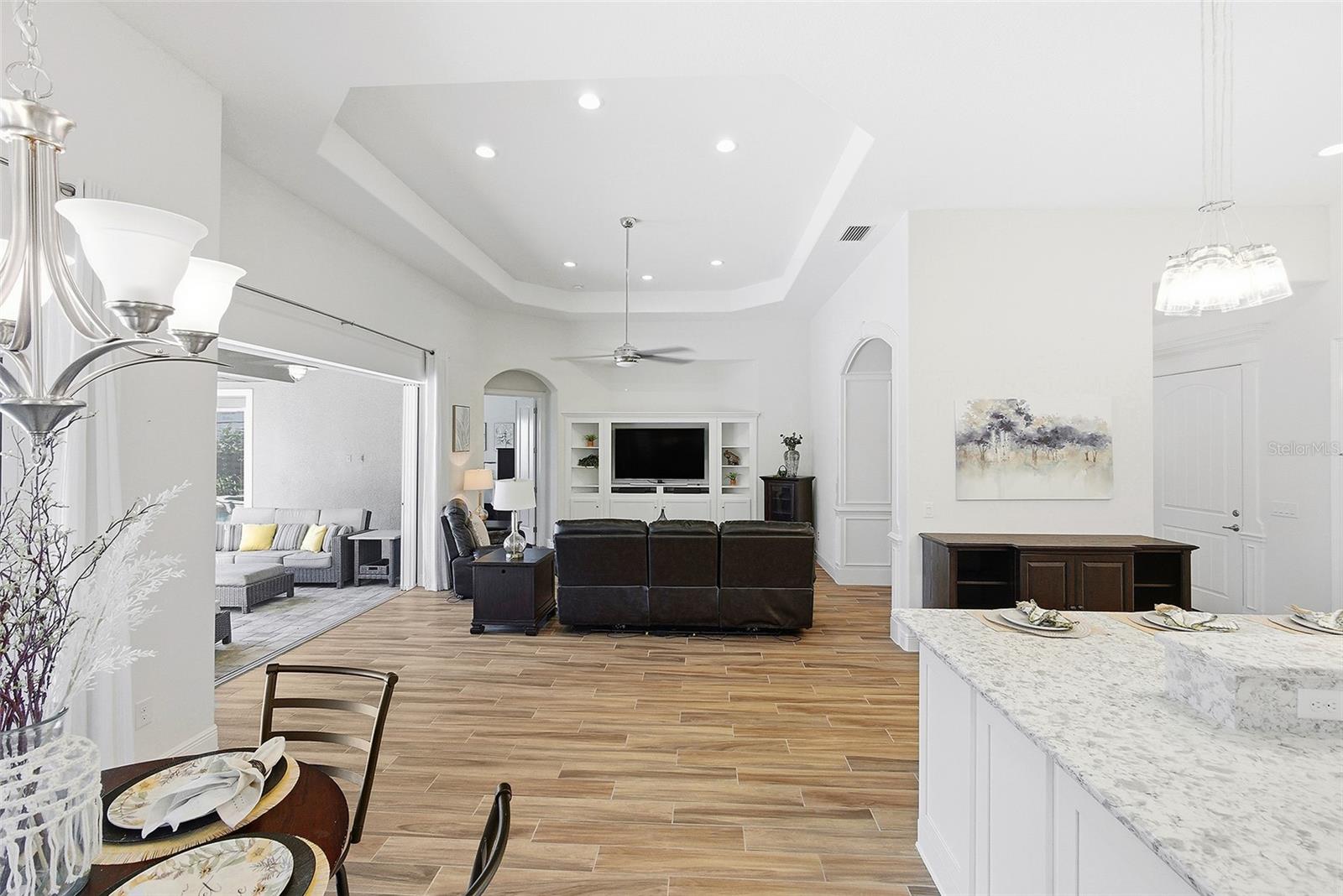 HARBOR HILLS - Residential