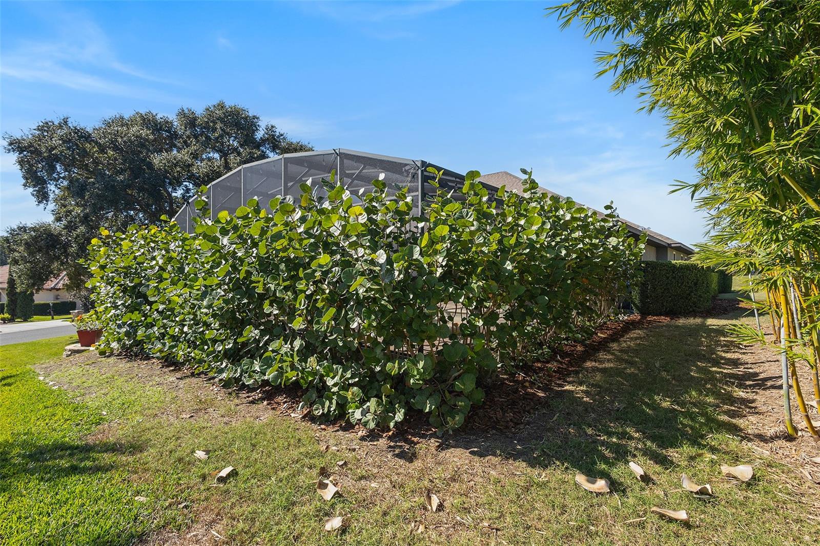 HARBOR HILLS - Residential