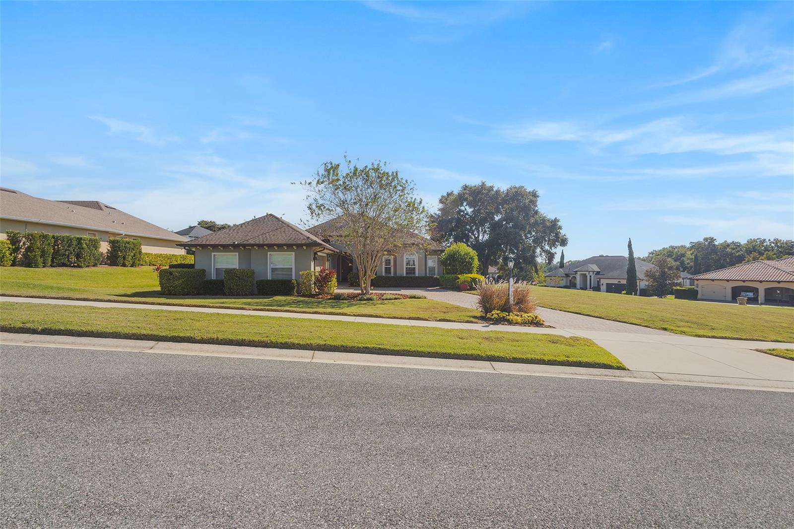 HARBOR HILLS - Residential