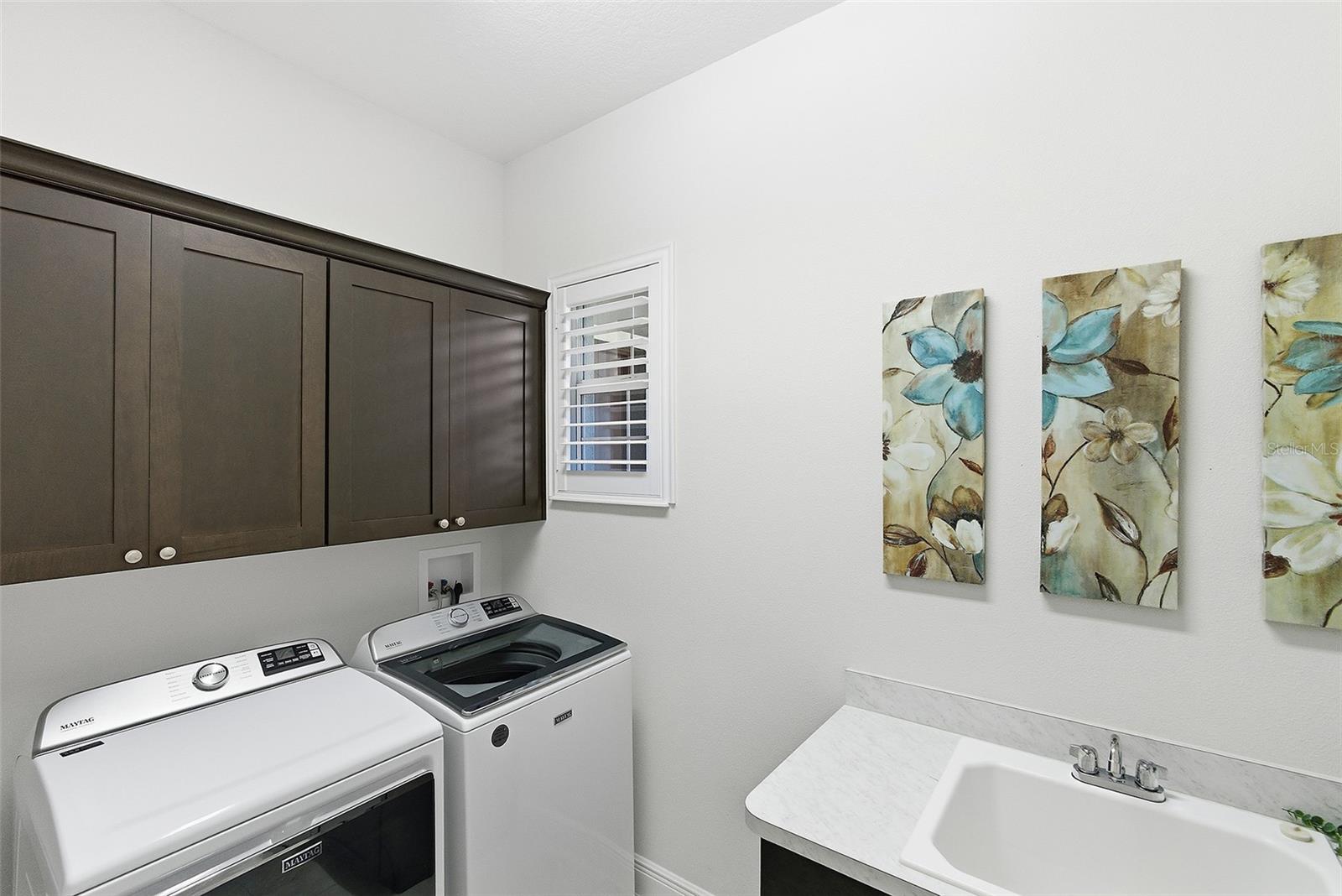 HARBOR HILLS - Residential