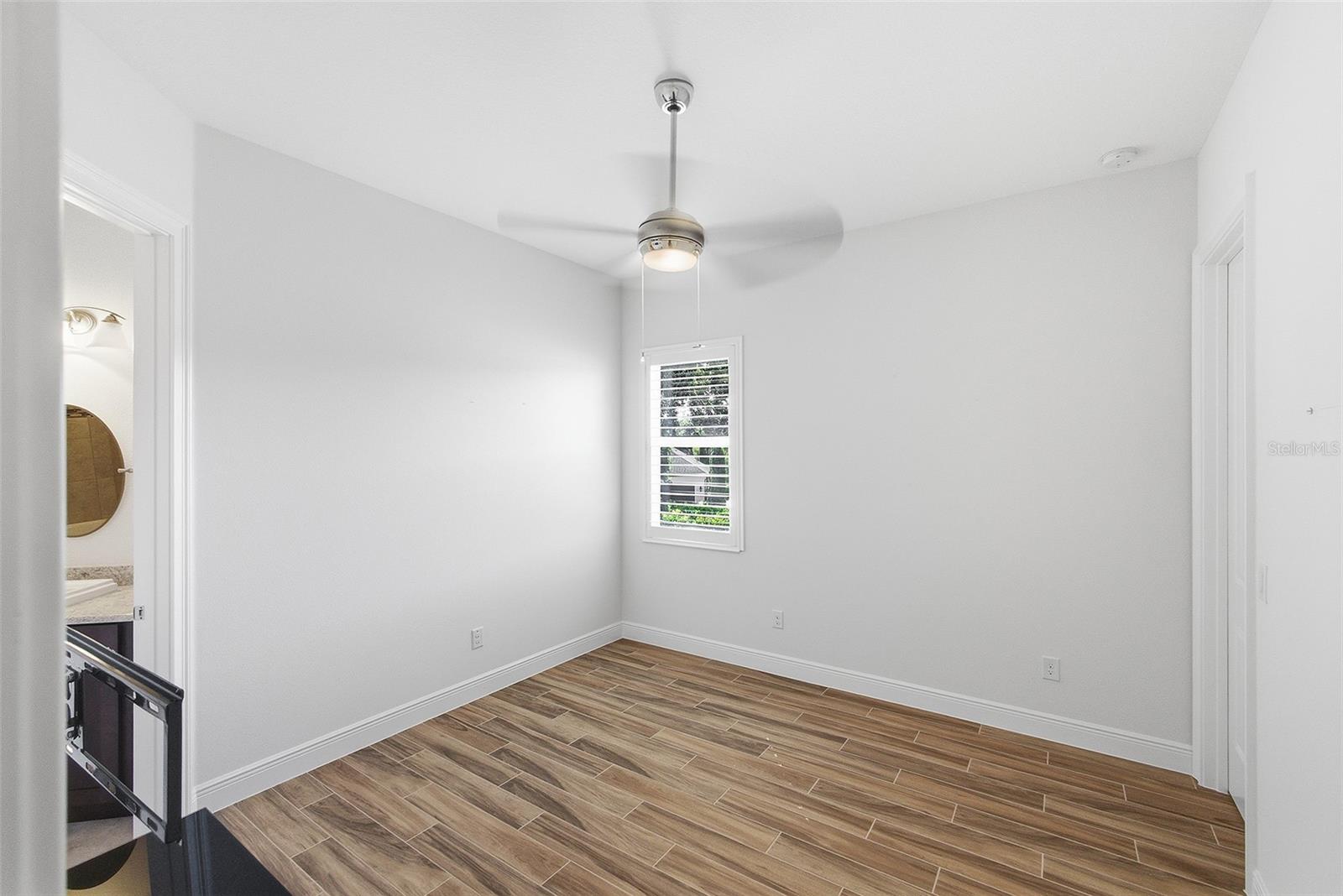 HARBOR HILLS - Residential