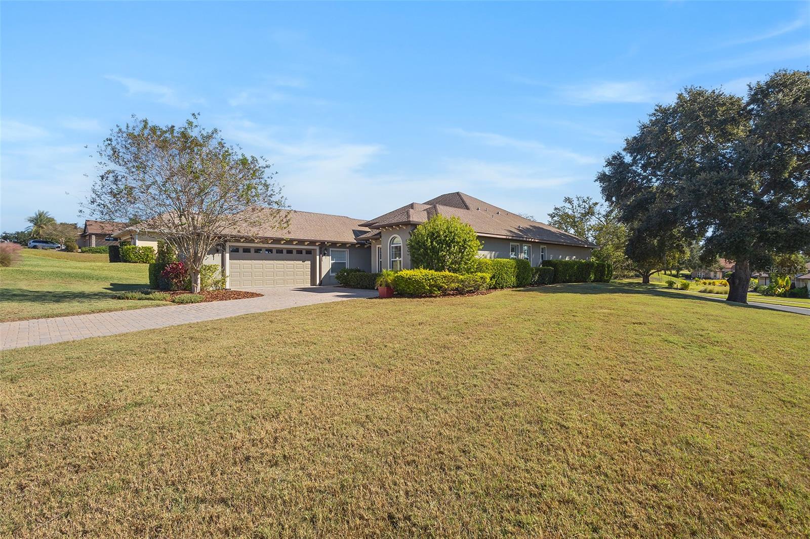 HARBOR HILLS - Residential