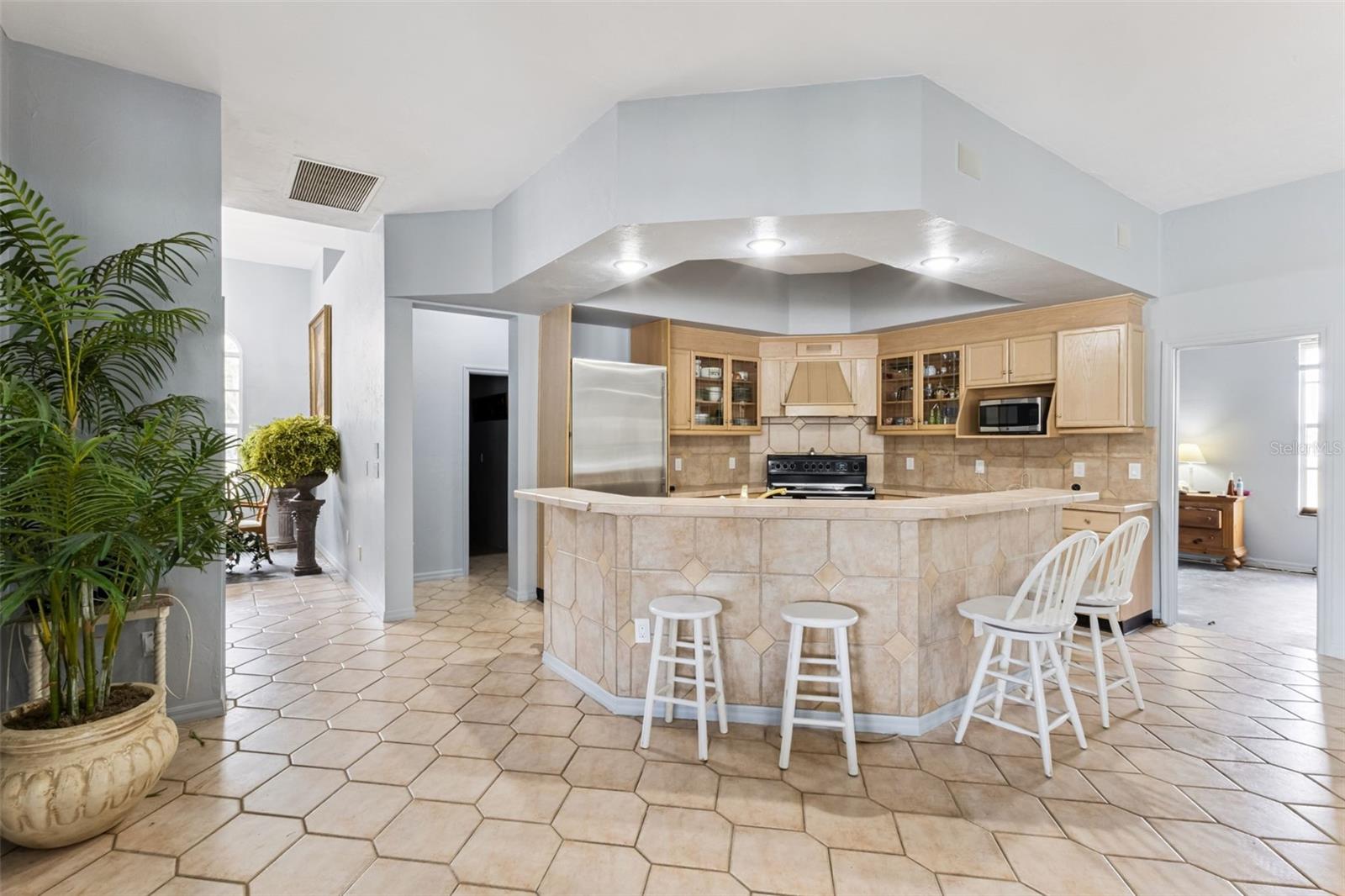 RODRIQUEZ GRANT - Residential