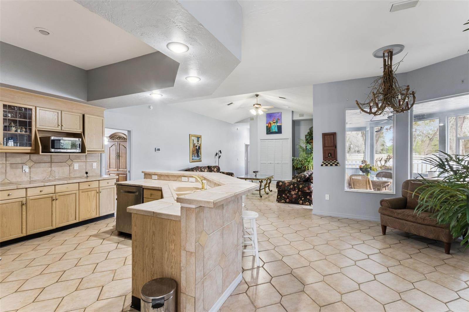 RODRIQUEZ GRANT - Residential