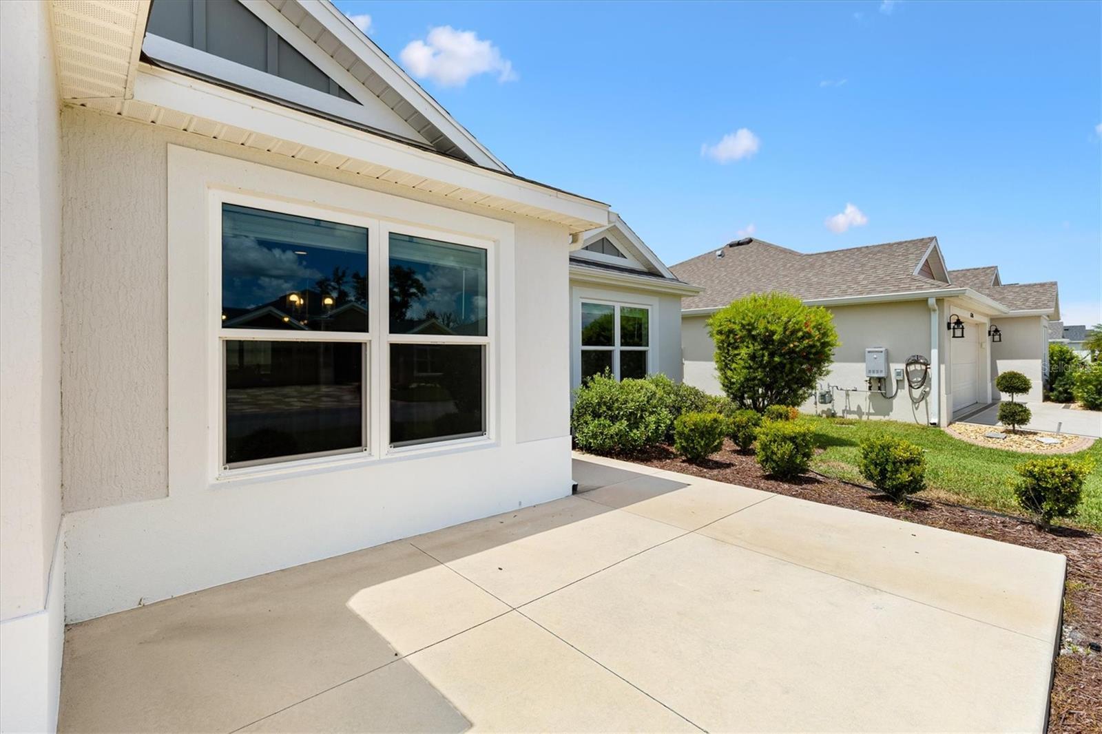 6710 NEWELL LOOP