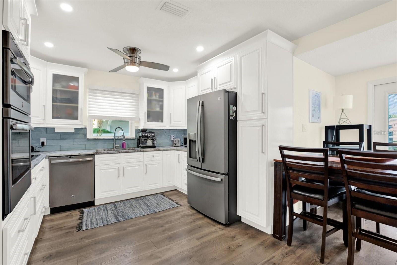 PARK VIEW HEIGHTS - Residential