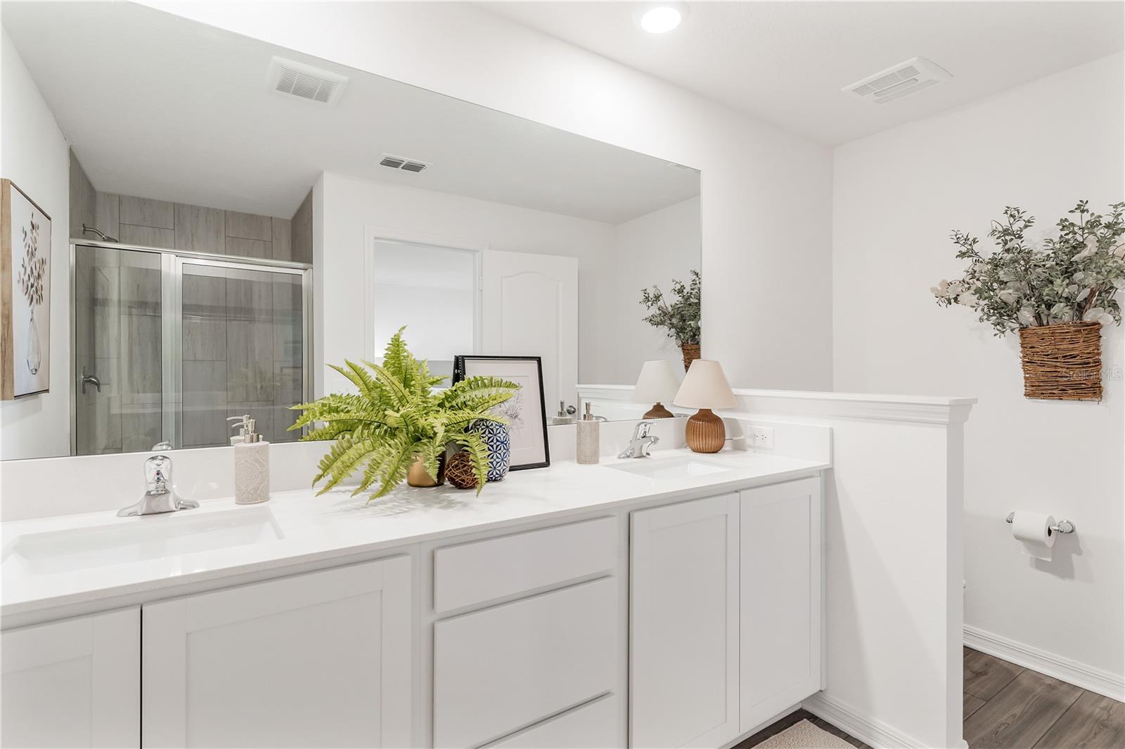 SOL VISTA - Residential