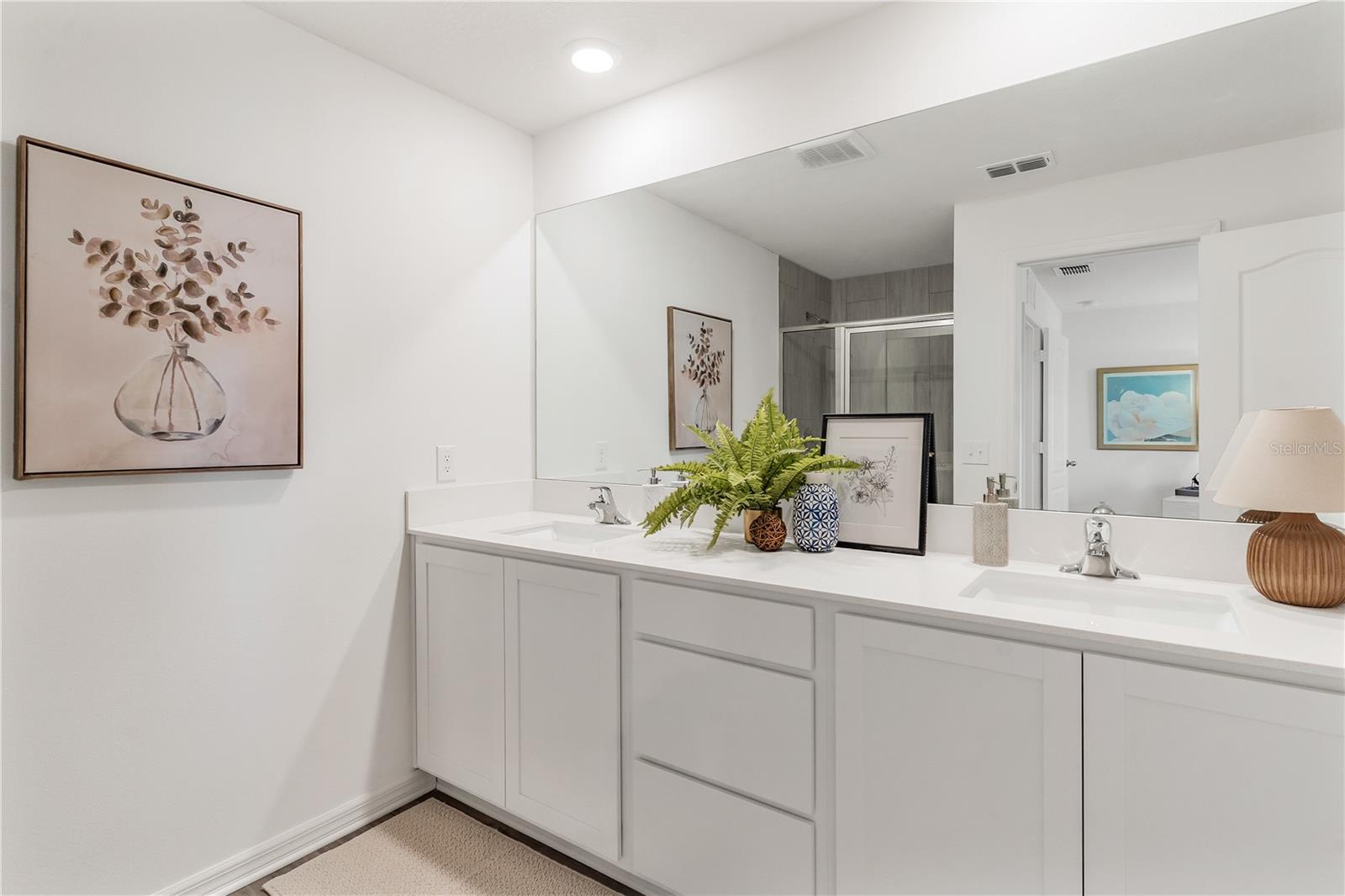 SOL VISTA - Residential