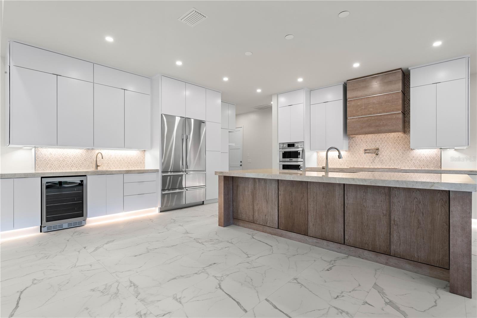 PUNTA GORDA ISLES SEC 06 - Residential