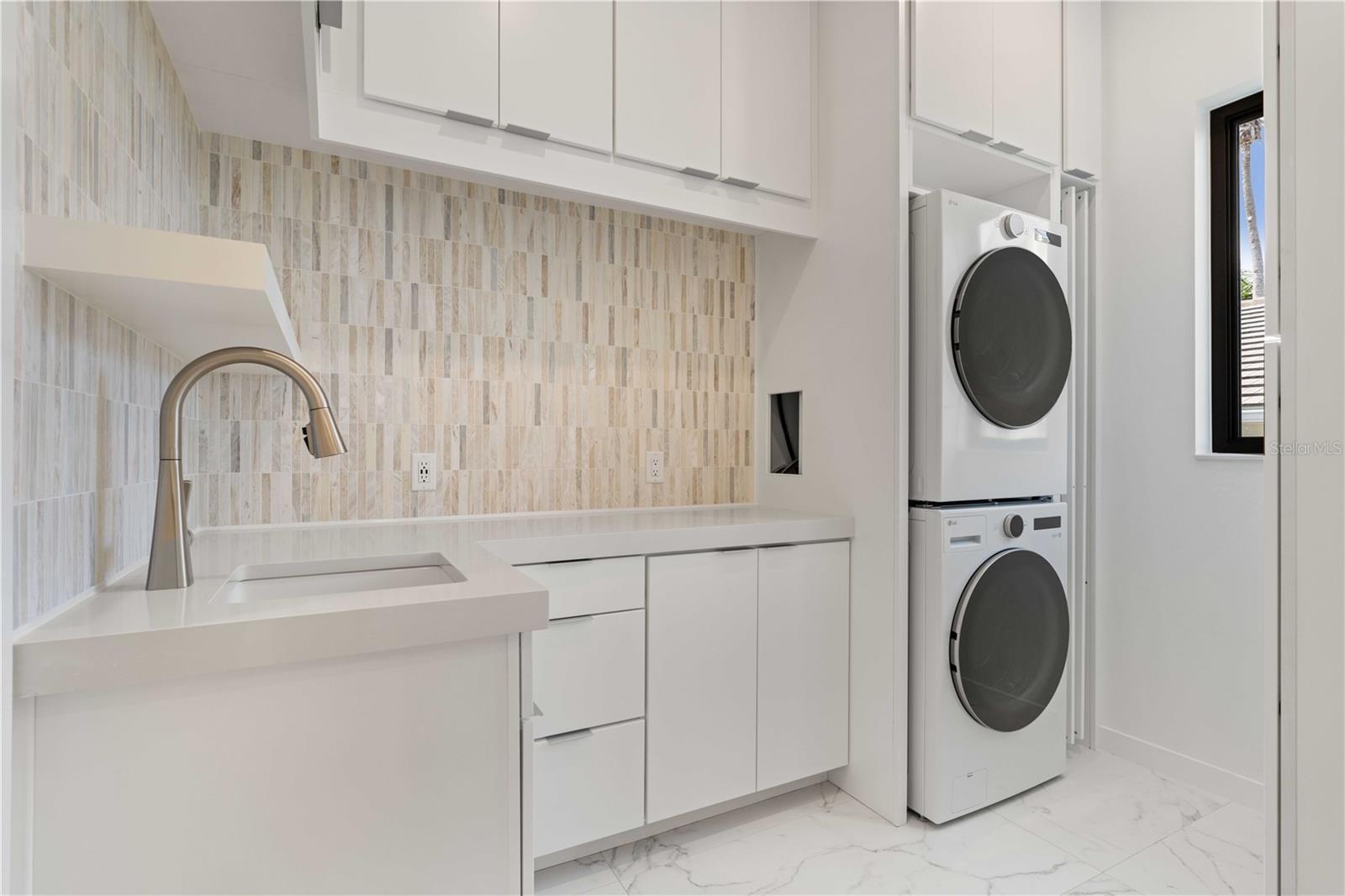 PUNTA GORDA ISLES SEC 06 - Residential