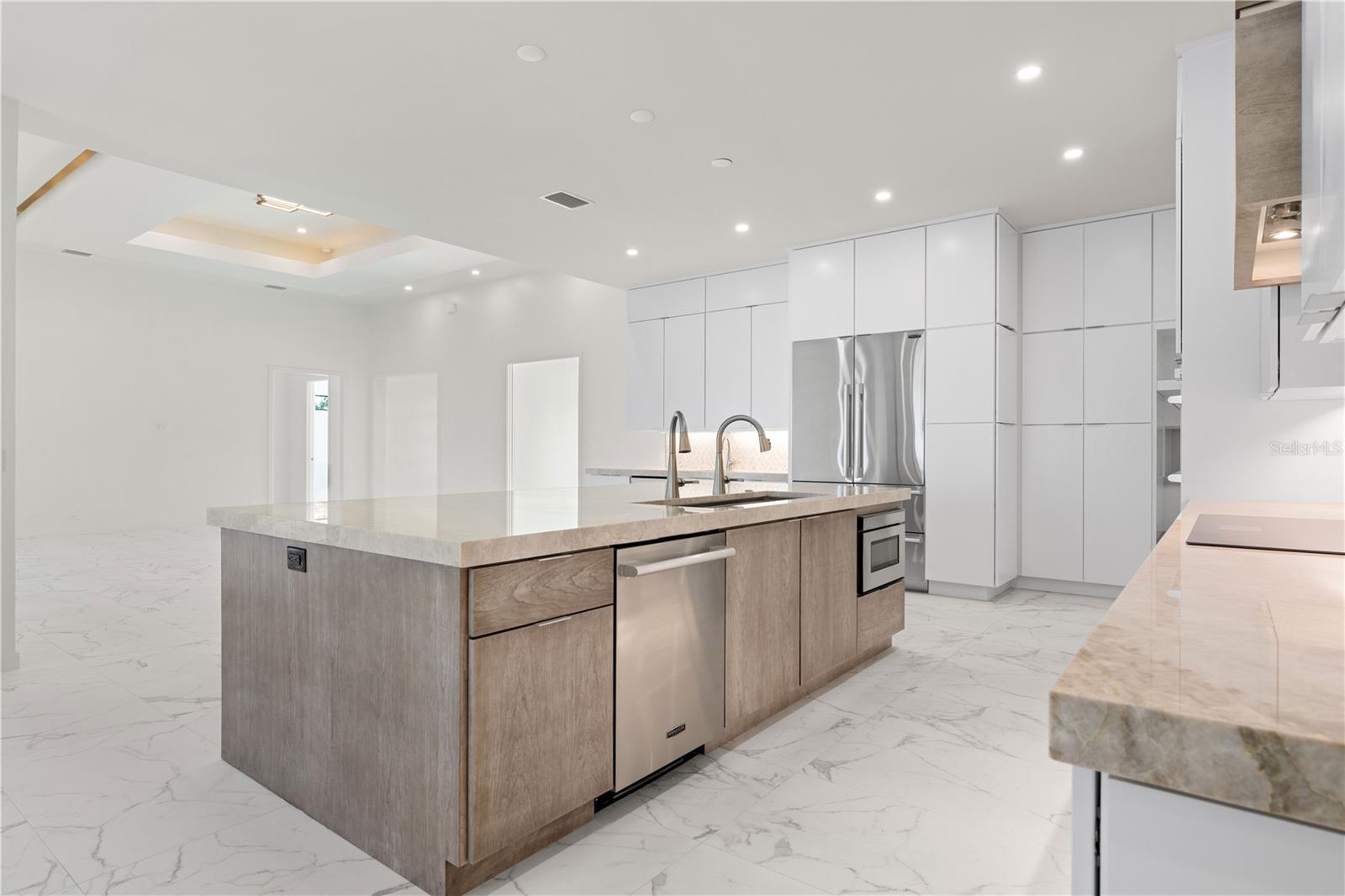 PUNTA GORDA ISLES SEC 06 - Residential