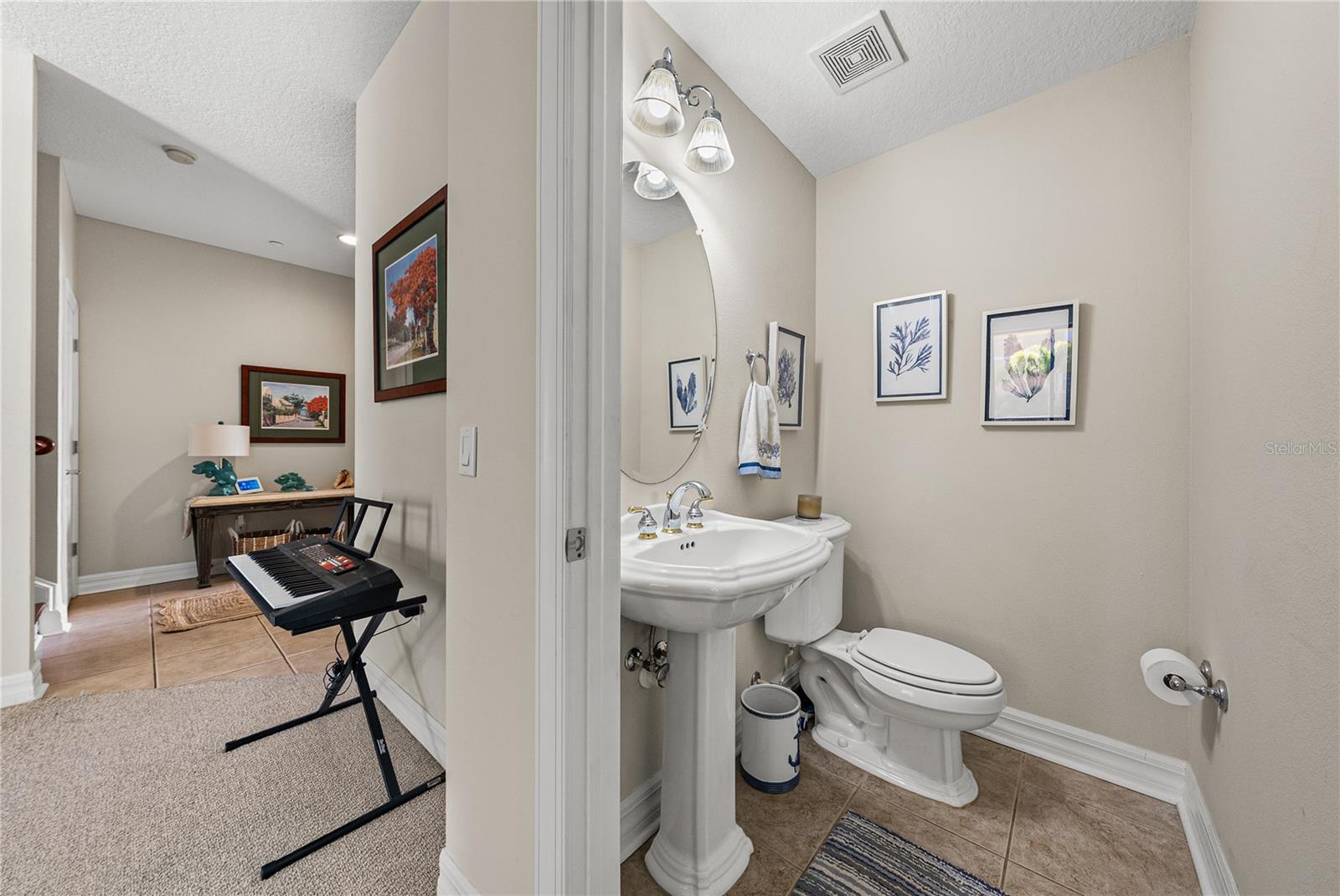 BRISA DEL MAR TWNHMS - Residential