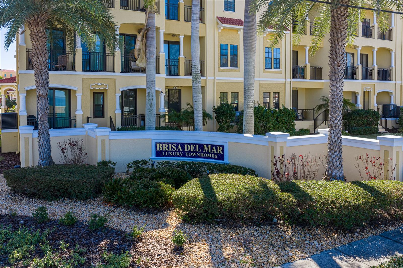 BRISA DEL MAR TWNHMS - Residential