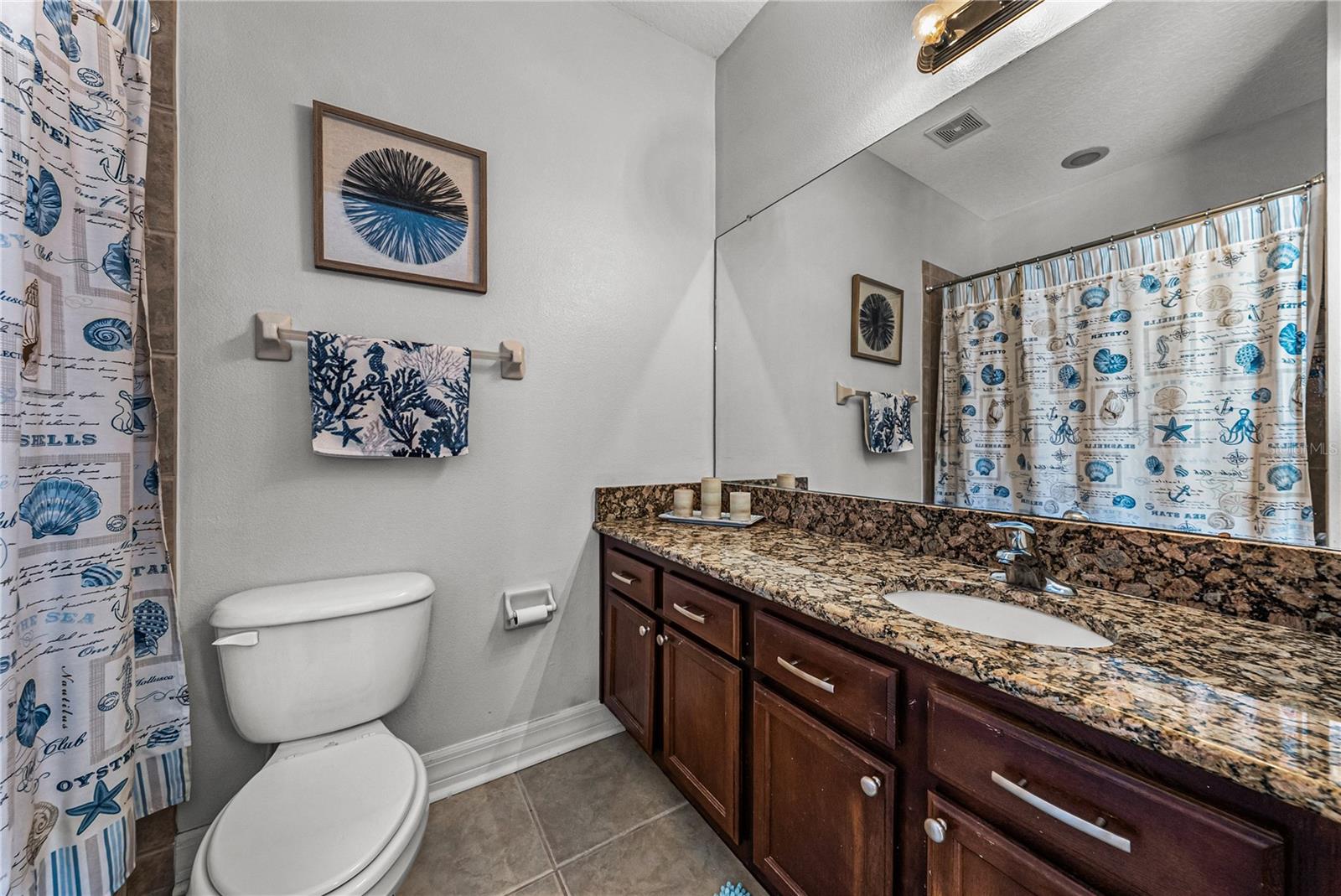 BRISA DEL MAR TWNHMS - Residential