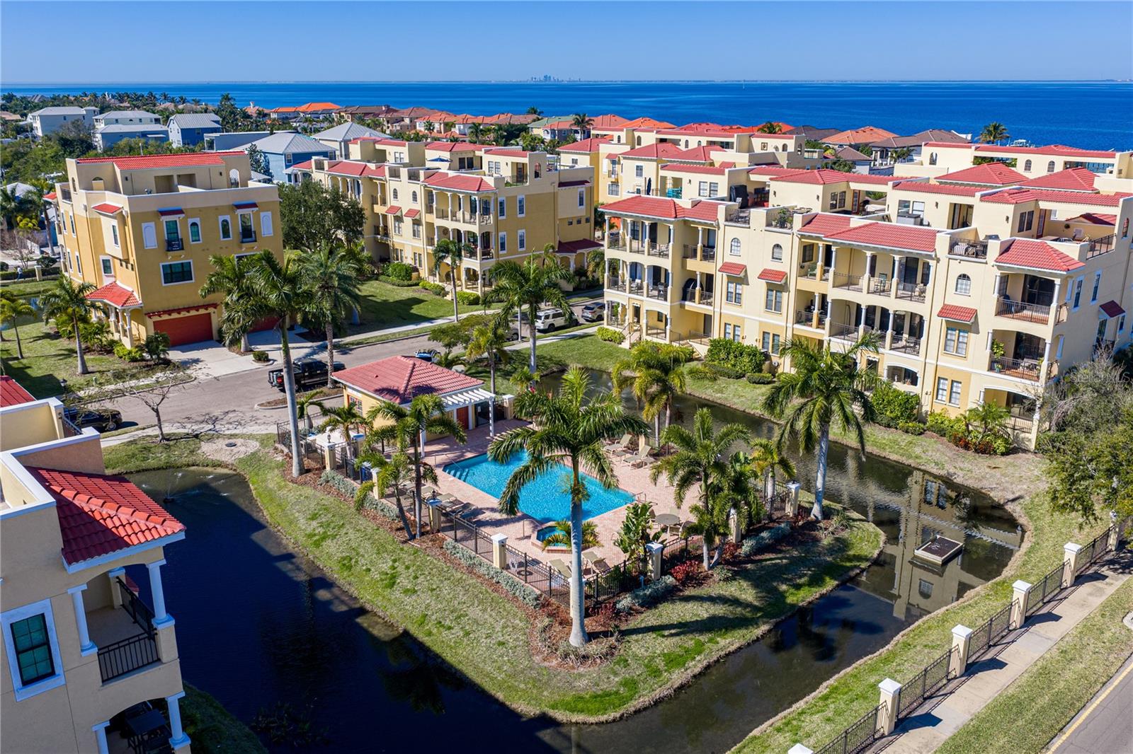 BRISA DEL MAR TWNHMS - Residential