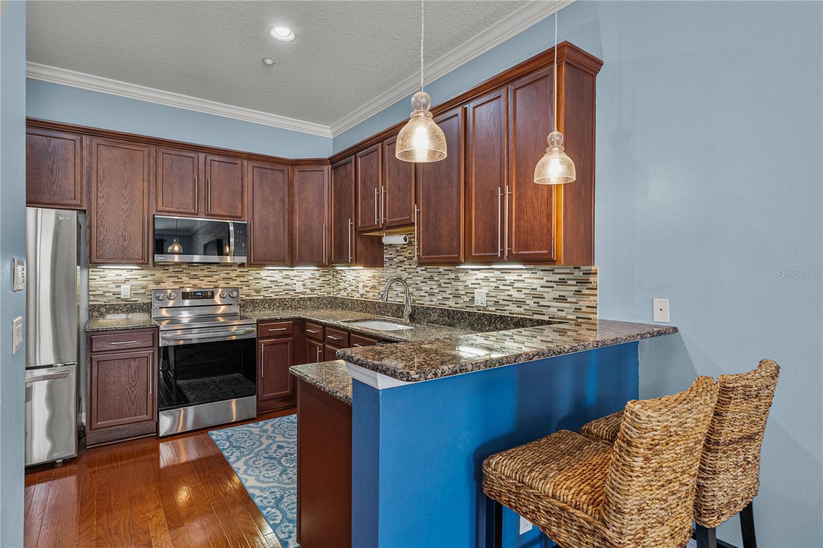 BRISA DEL MAR TWNHMS - Residential