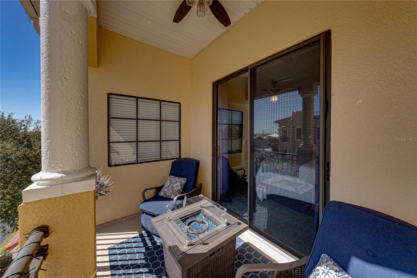 BRISA DEL MAR TWNHMS - Residential