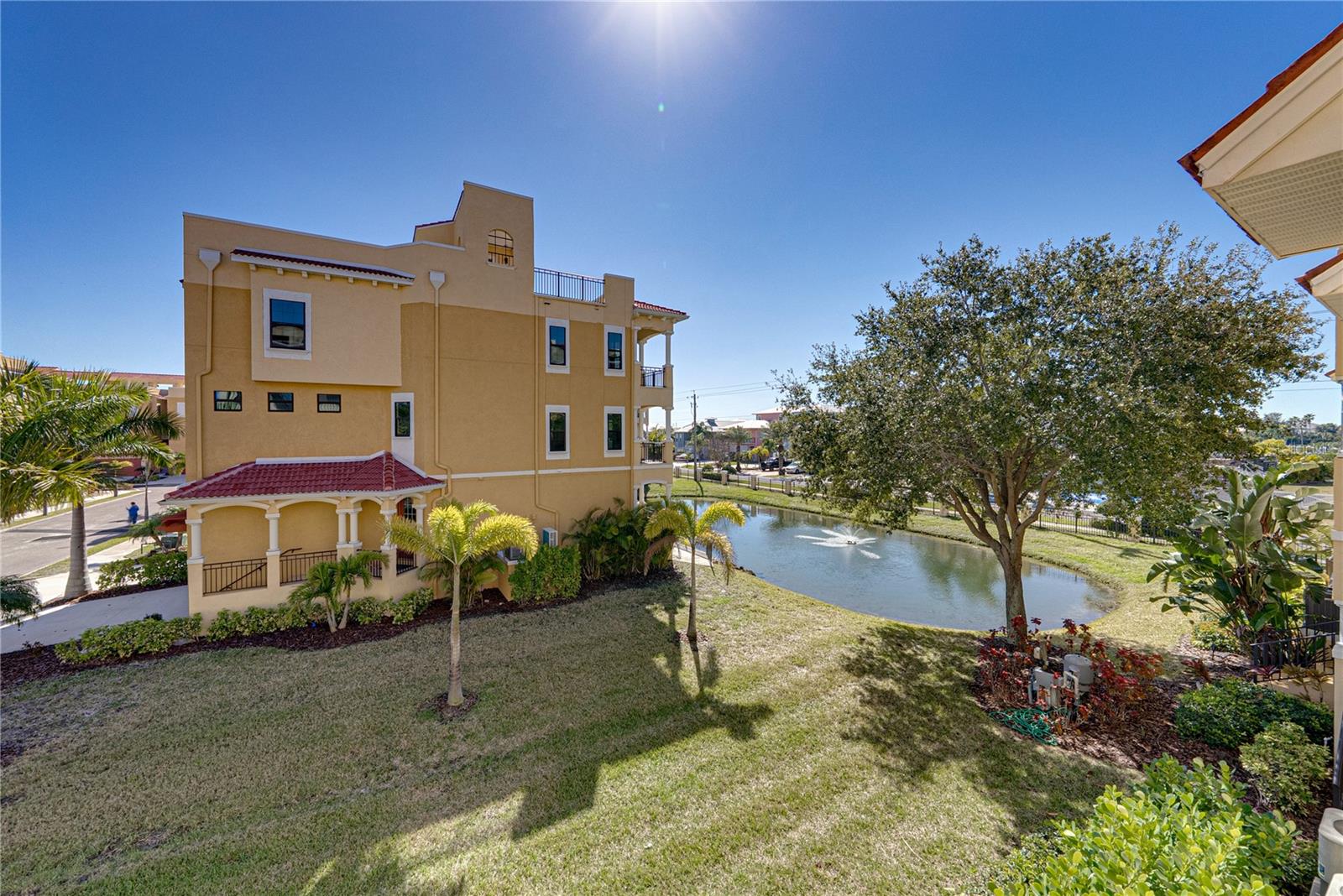 BRISA DEL MAR TWNHMS - Residential