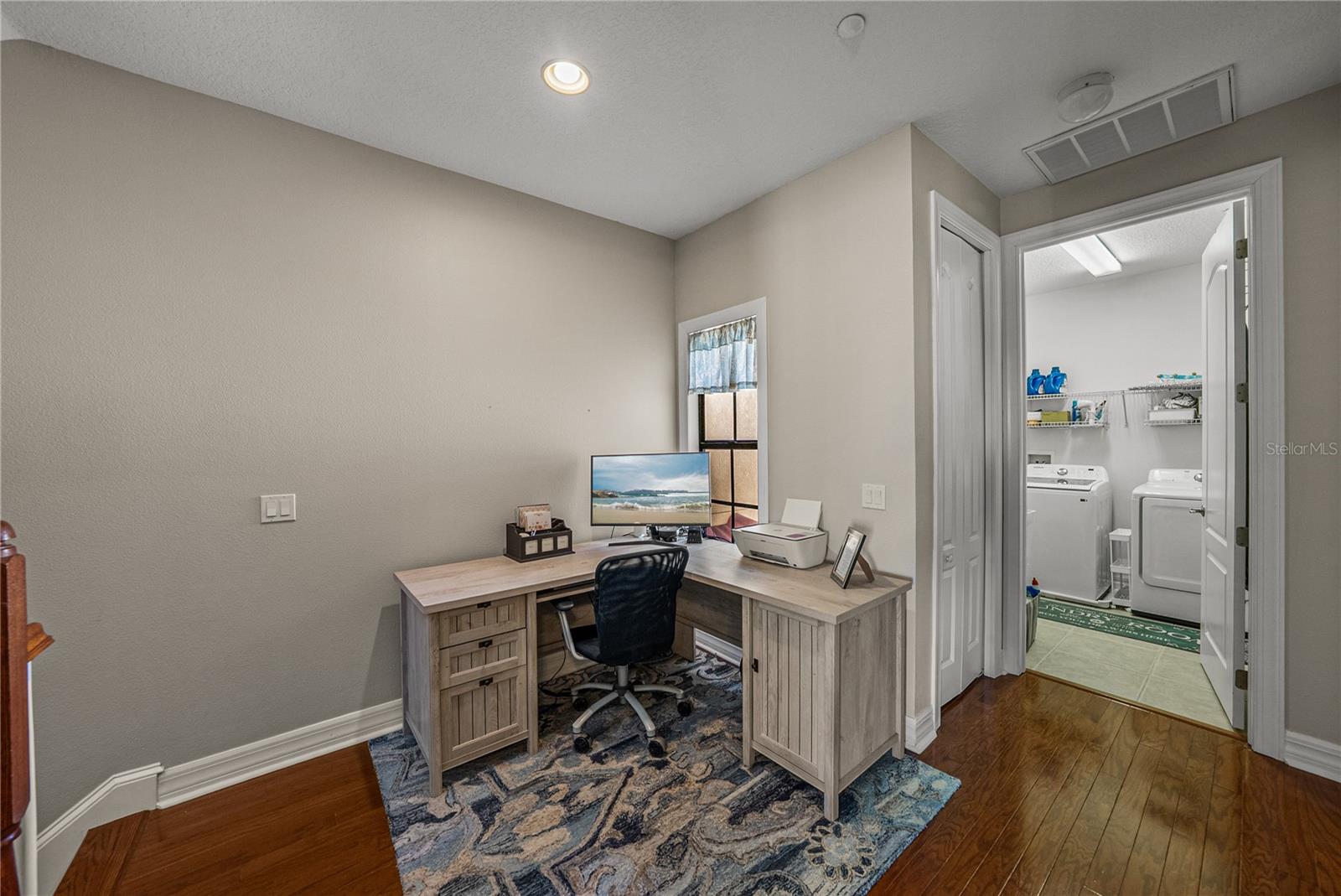 BRISA DEL MAR TWNHMS - Residential