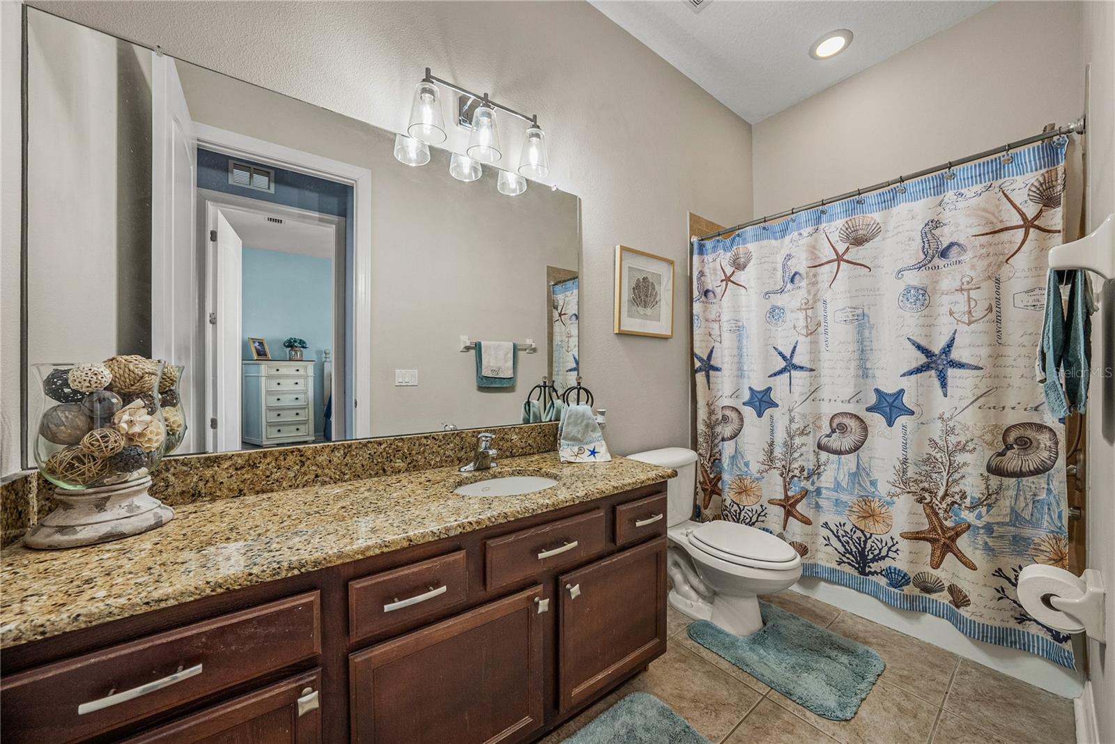 BRISA DEL MAR TWNHMS - Residential