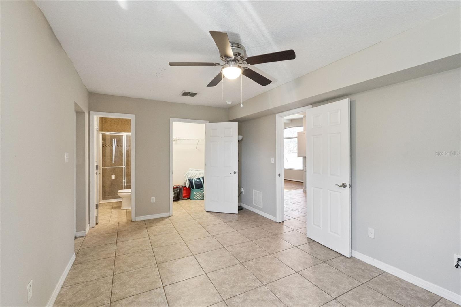 ENGELWOOD PARK - Residential