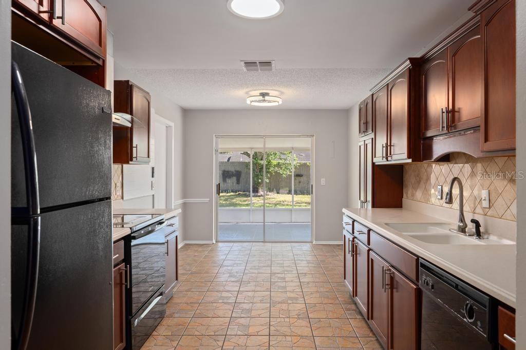 5319 FOX BRIAR TRAIL
