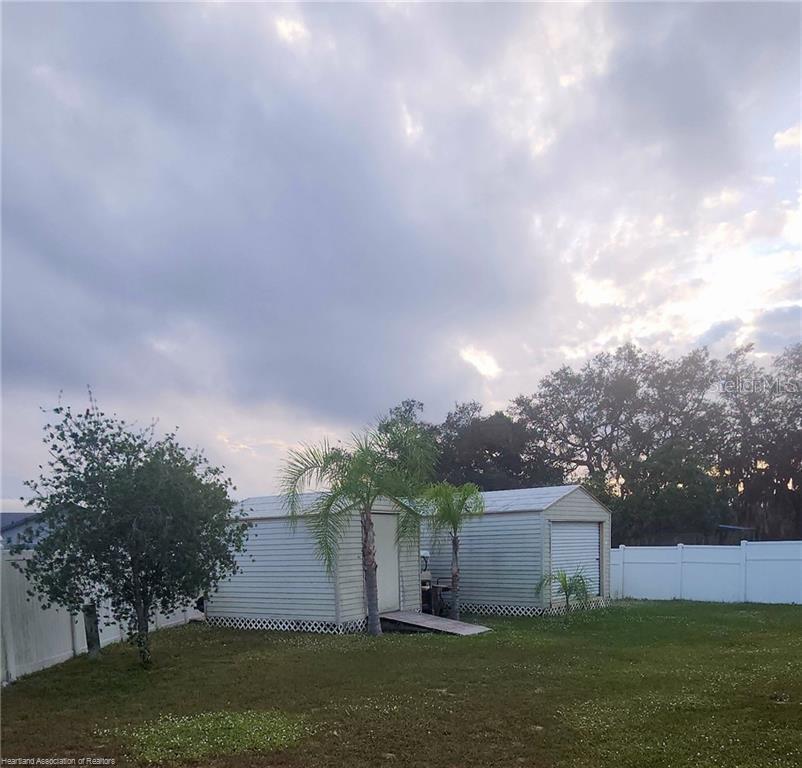 LAKE LILLIAN A REP - Residential