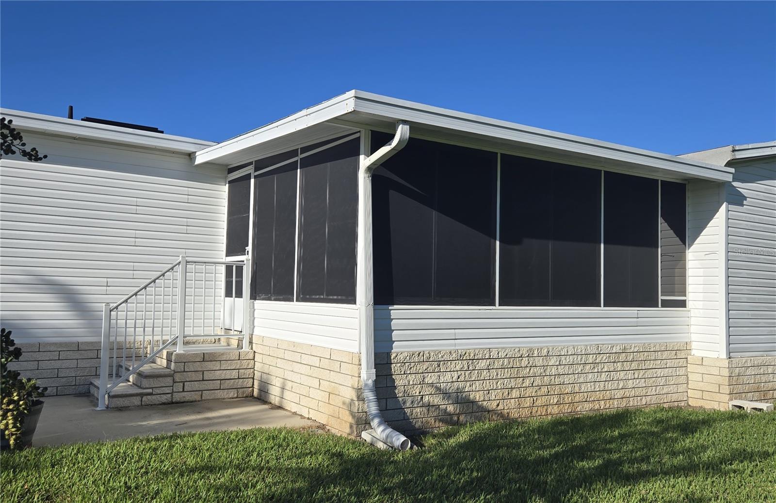 2696 LAKE GRASSMERE CIRCLE 1874