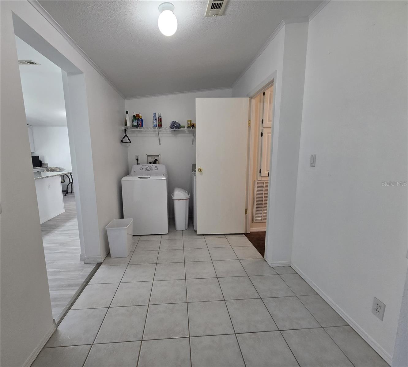 ZELLWOOD STATION COOP MH PARK - Residential