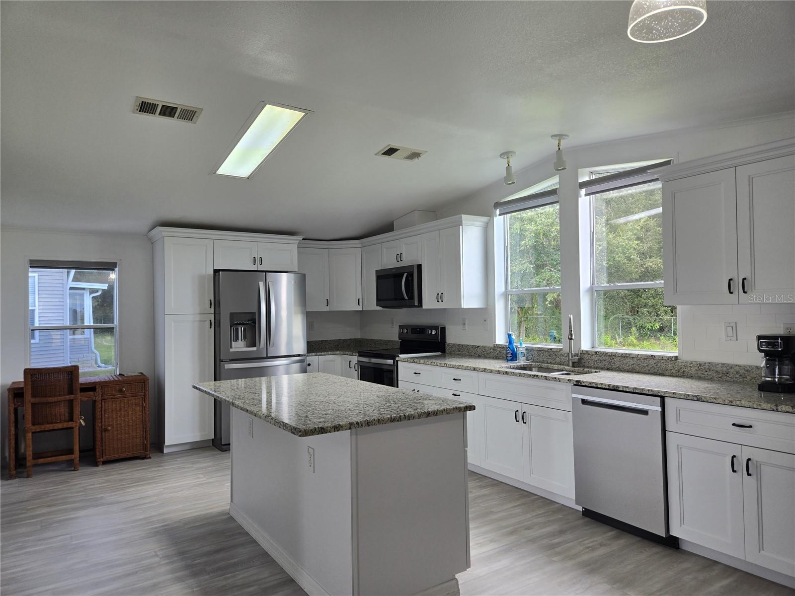 ZELLWOOD STATION COOP MH PARK - Residential