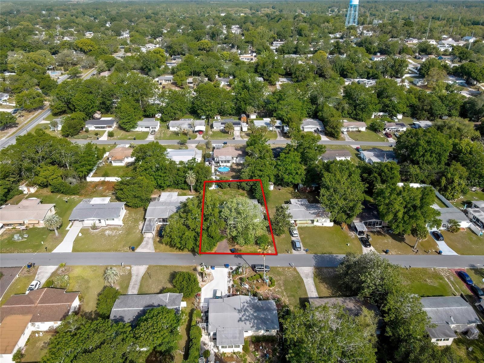 BEVERLY HILLS UNIT 02 - Residential