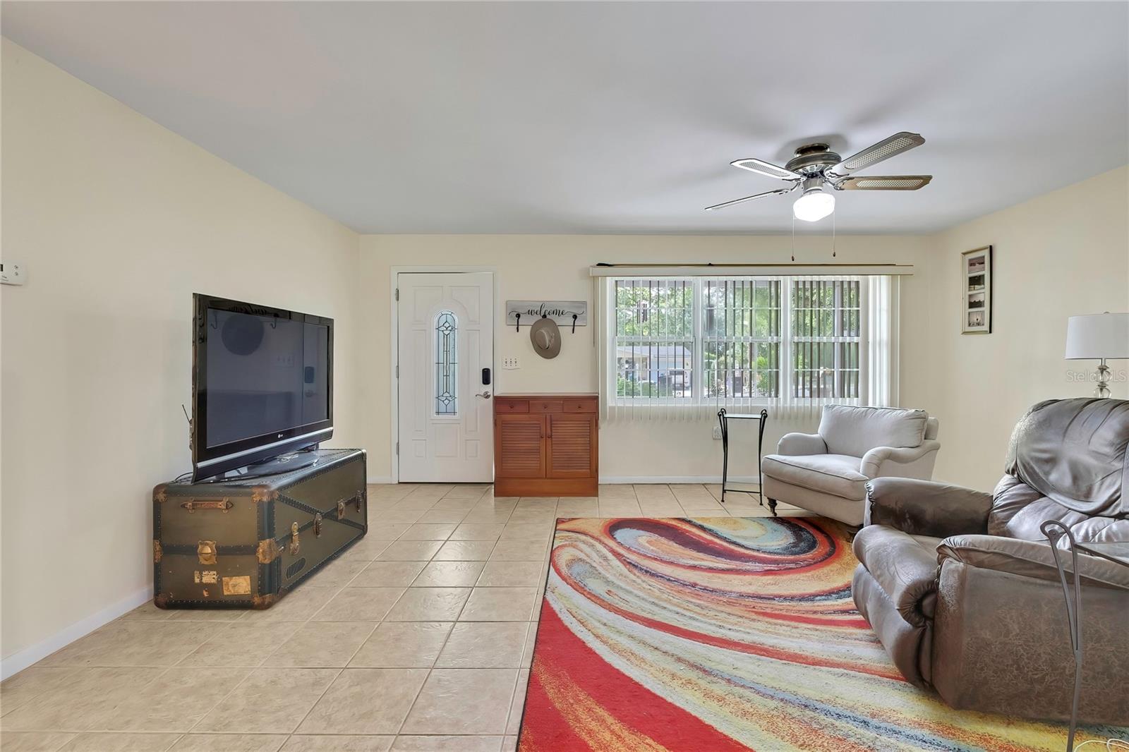 BEVERLY HILLS UNIT 02 - Residential