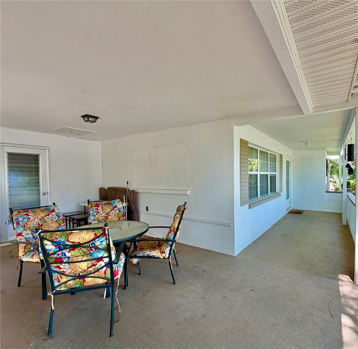 BEVERLY HILLS UNIT 02 - Residential